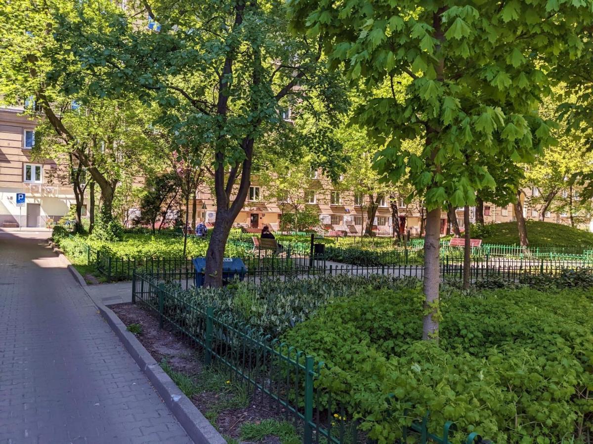 Comfortable And Quiet Flat In Apartament